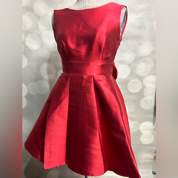 kate spade Dresses & Skirts - Kate Spade Red Sleeveless Dress